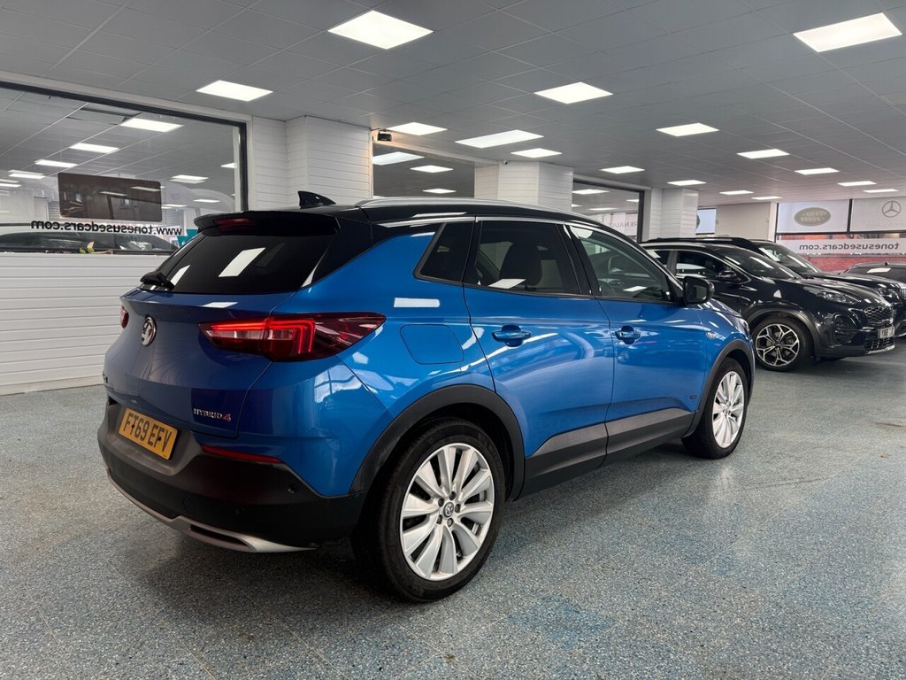 Used Vauxhall Grandland X 2020 for sale - 76776697: Photo 2