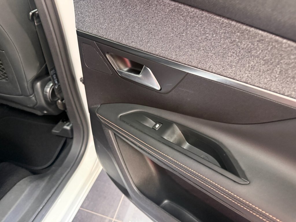 Used Peugeot 3008 2019 for sale - 78096485: Photo 7