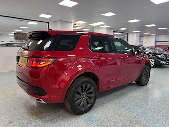 Used Land Rover Discovery Sport 2019 for sale - 76776574: Photo