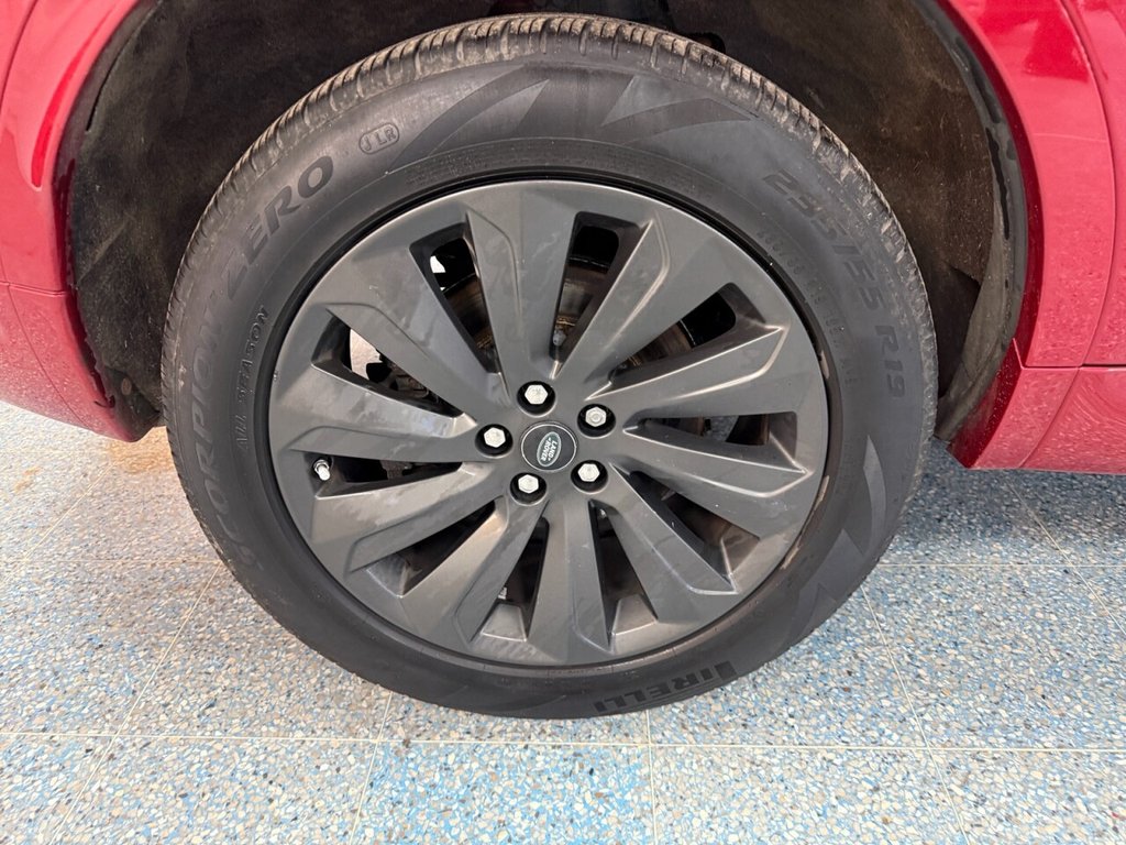 Used Land Rover Discovery Sport 2019 for sale - 76776574: Photo 3