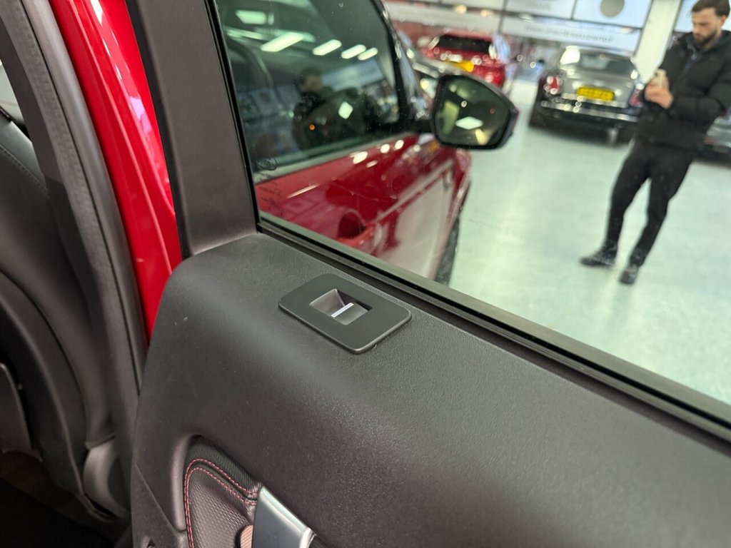 Used Land Rover Discovery Sport 2019 for sale - 76776574: Photo 4