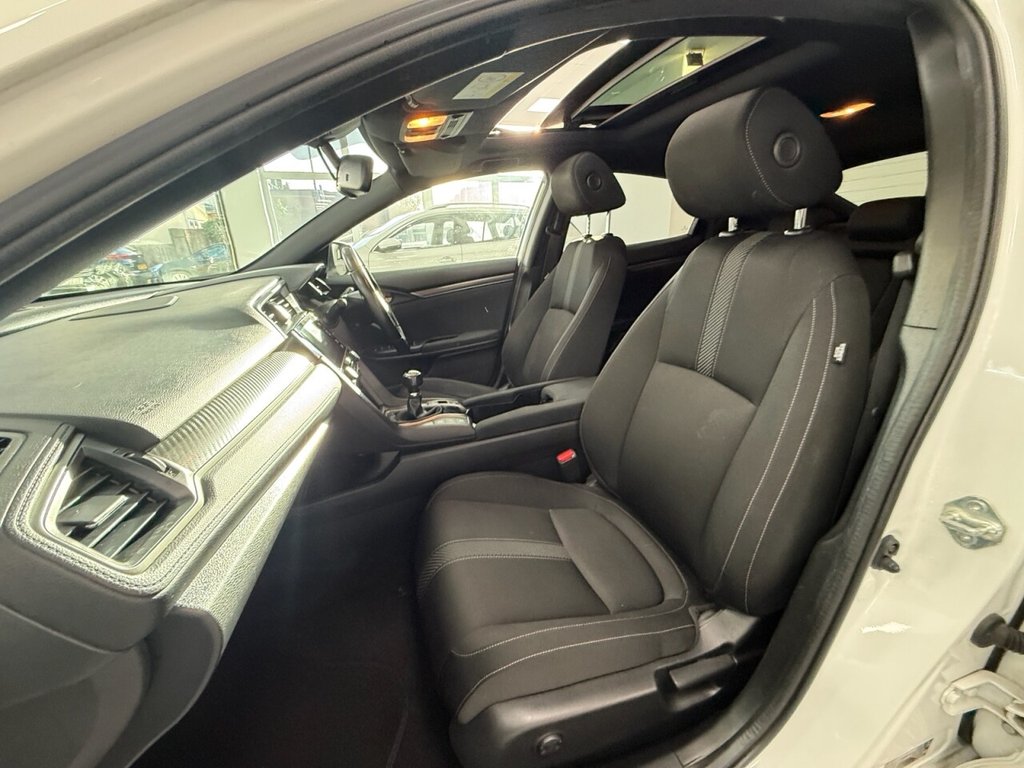 Used Honda Civic 2019 for sale - 76883467: Photo 17