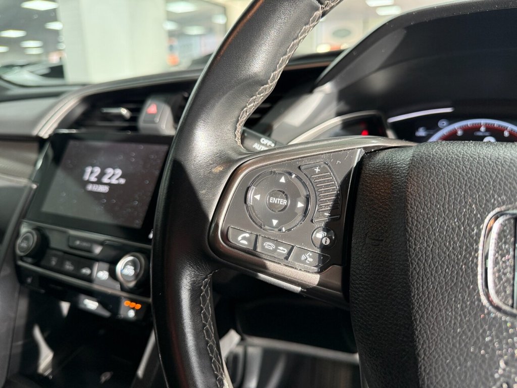 Used Honda Civic 2019 for sale - 76883467: Photo 30