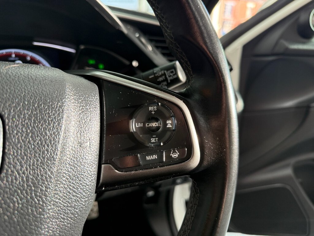 Used Honda Civic 2019 for sale - 76883467: Photo 31