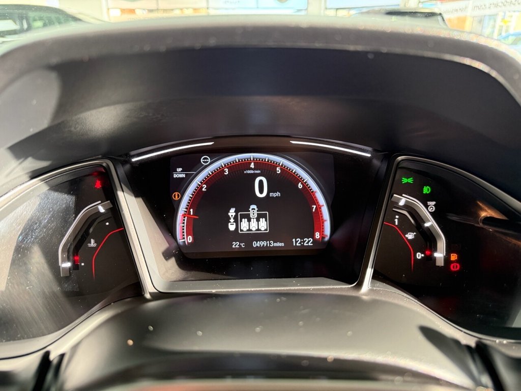 Used Honda Civic 2019 for sale - 76883467: Photo 32