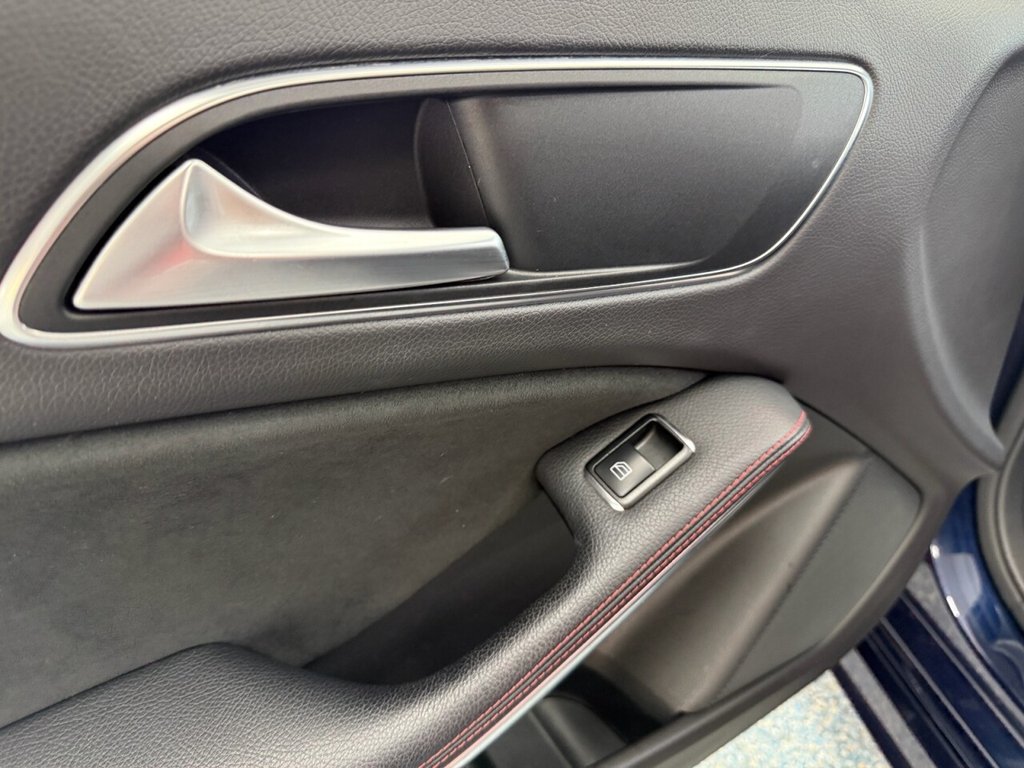 Used Mercedes-Benz A-Class 2018 for sale - 76776682: Photo 17