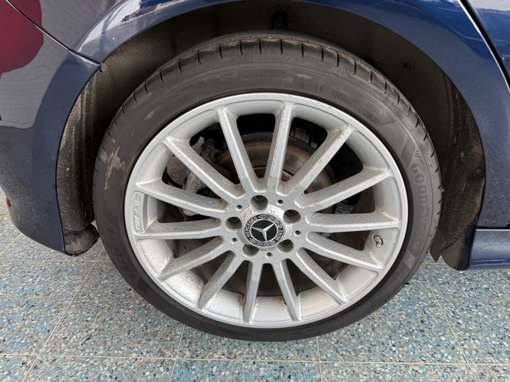 Used Mercedes-Benz A-Class 2018 for sale - 76776682: Photo 3