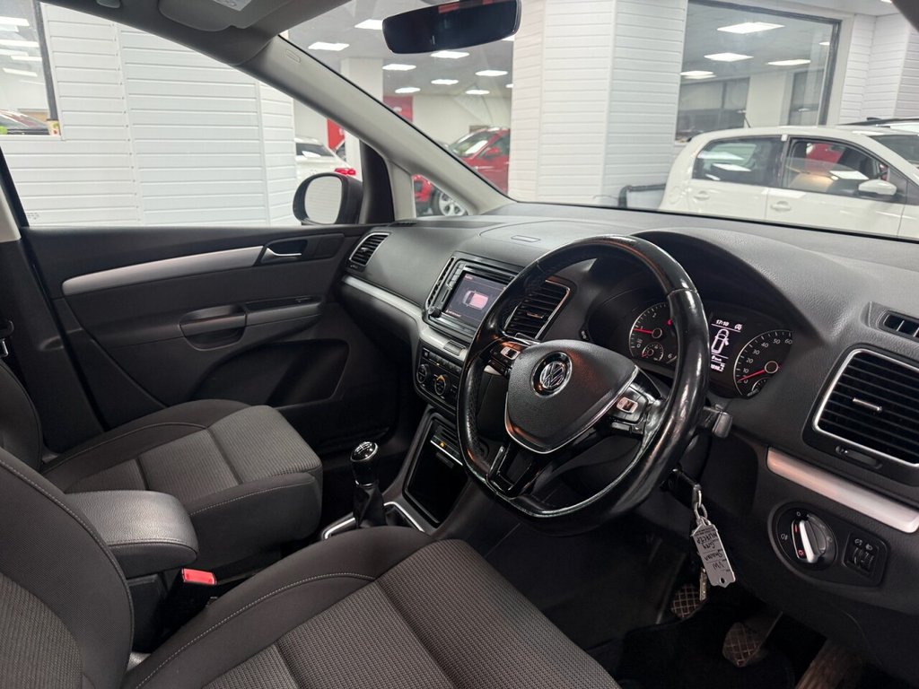Used Volkswagen Sharan 2017 for sale - 77038458: Photo 23