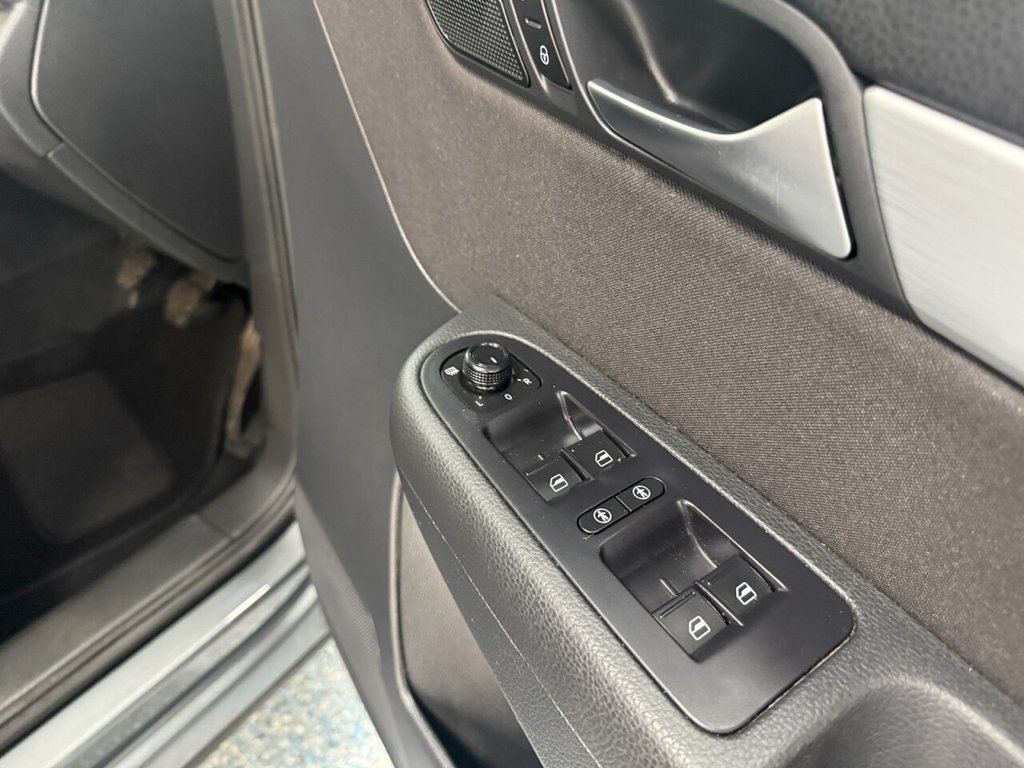 Used Volkswagen Sharan 2017 for sale - 77038458: Photo 25