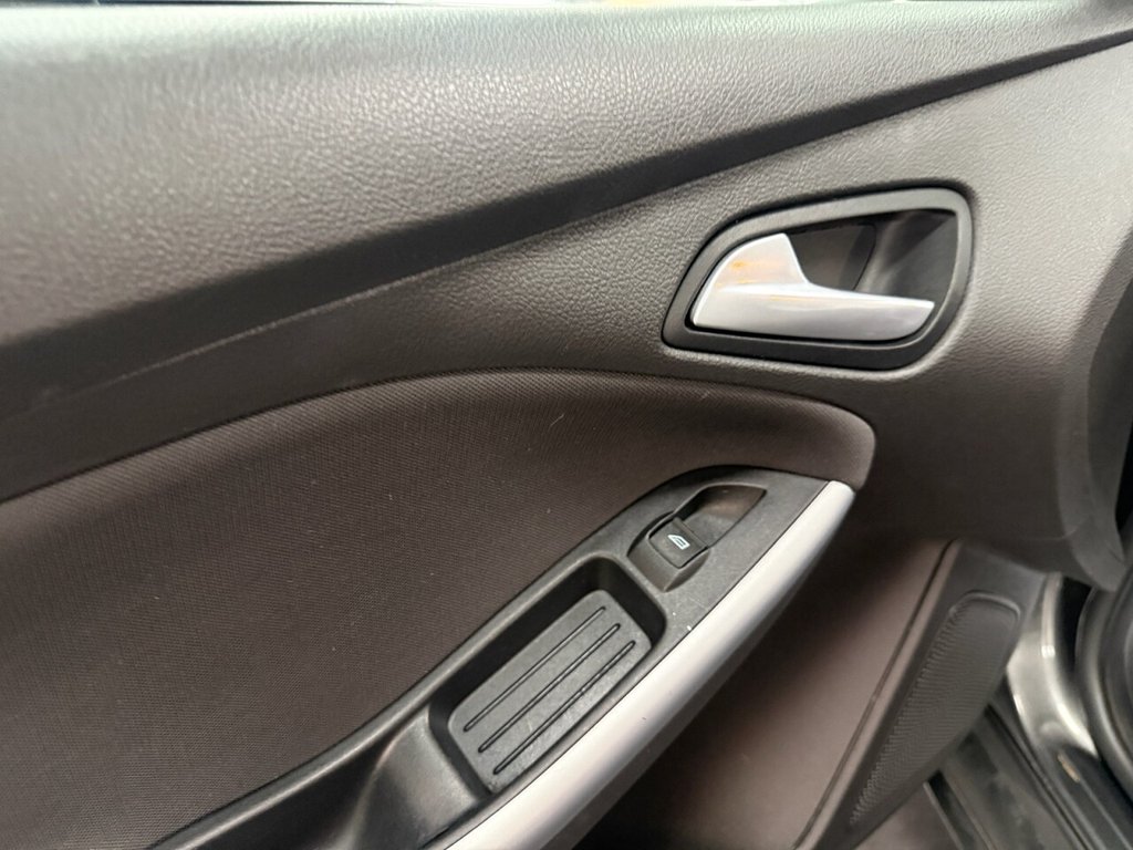 Used Ford Focus 2017 for sale - 78017362: Photo 15
