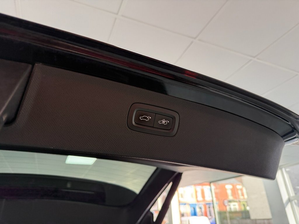 Used Volvo XC90 2018 for sale - 77609059: Photo 12