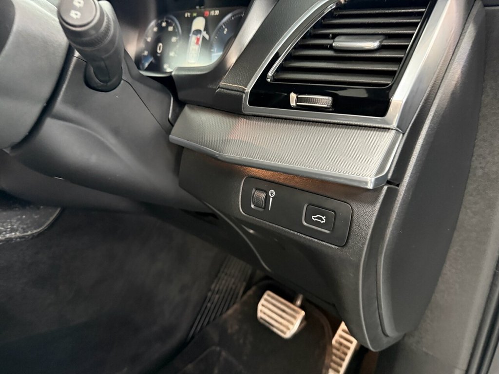 Used Volvo XC90 2018 for sale - 77609059: Photo 30