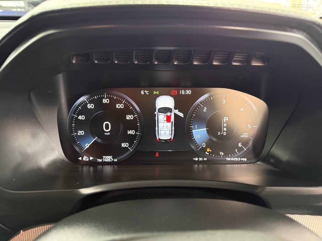 Used Volvo XC90 2018 for sale - 77609059: Photo 35