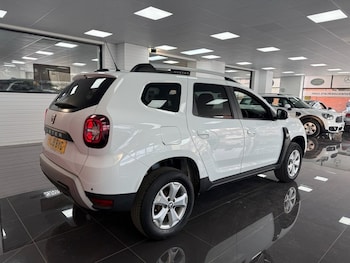 Used Dacia Duster 2019 for sale - 78358703: Photo