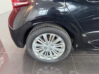 Used Peugeot 208 2019 for sale - 79358857: Photo