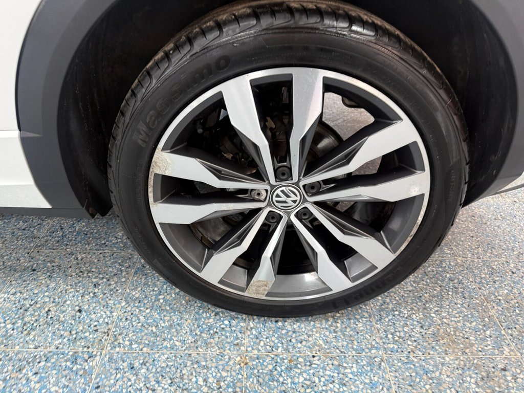 Used Volkswagen T-Roc 2019 for sale - 76820689: Photo 12