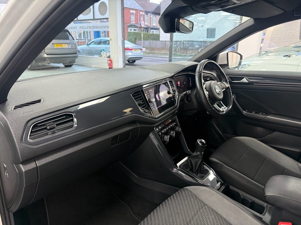 Used Volkswagen T-Roc 2019 for sale - 76820689: Photo 13