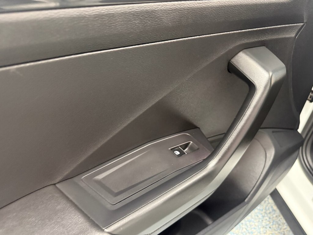 Used Volkswagen T-Roc 2019 for sale - 76820689: Photo 18