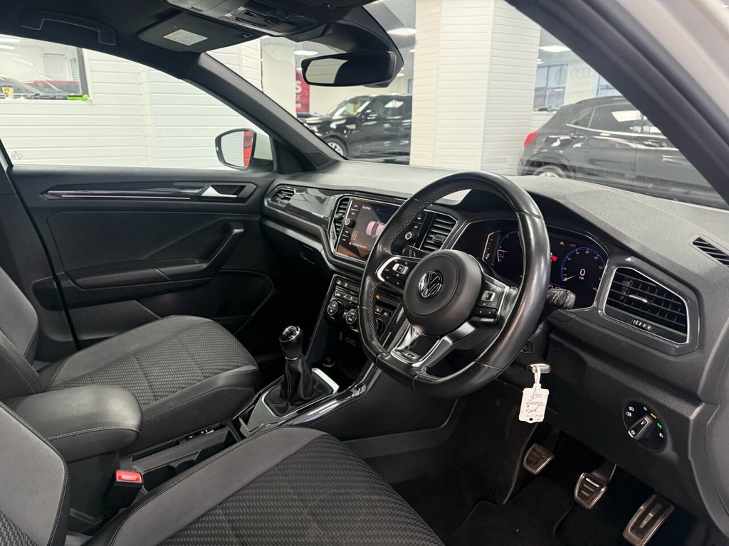 Used Volkswagen T-Roc 2019 for sale - 76820689: Photo 24