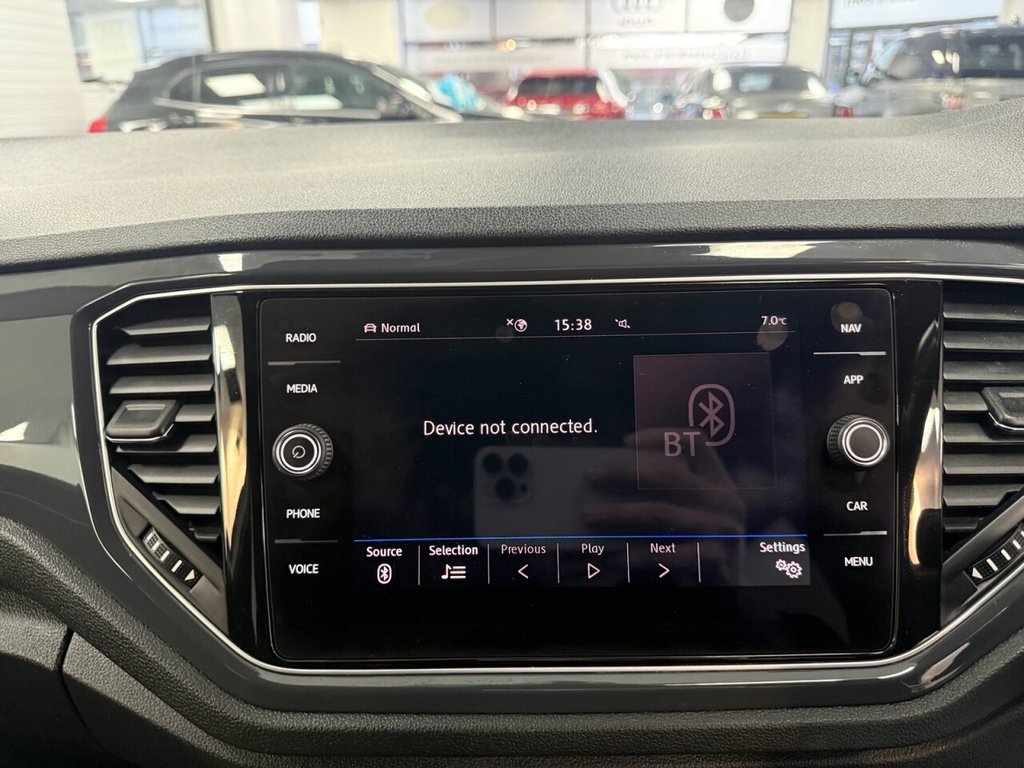 Used Volkswagen T-Roc 2019 for sale - 76820689: Photo 35