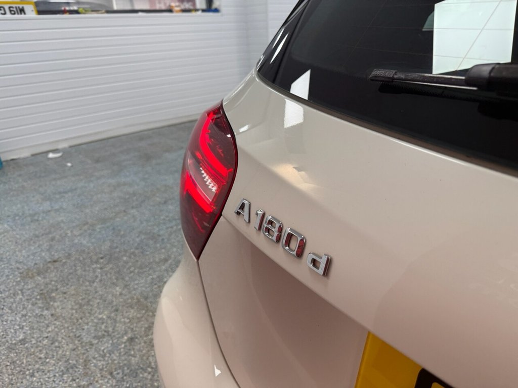 Used Mercedes-Benz A-Class 2016 for sale - 76776604: Photo 11