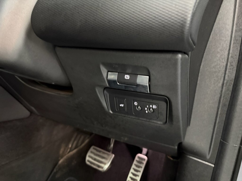 Used Land Rover Discovery Sport 2020 for sale - 76910252: Photo 31