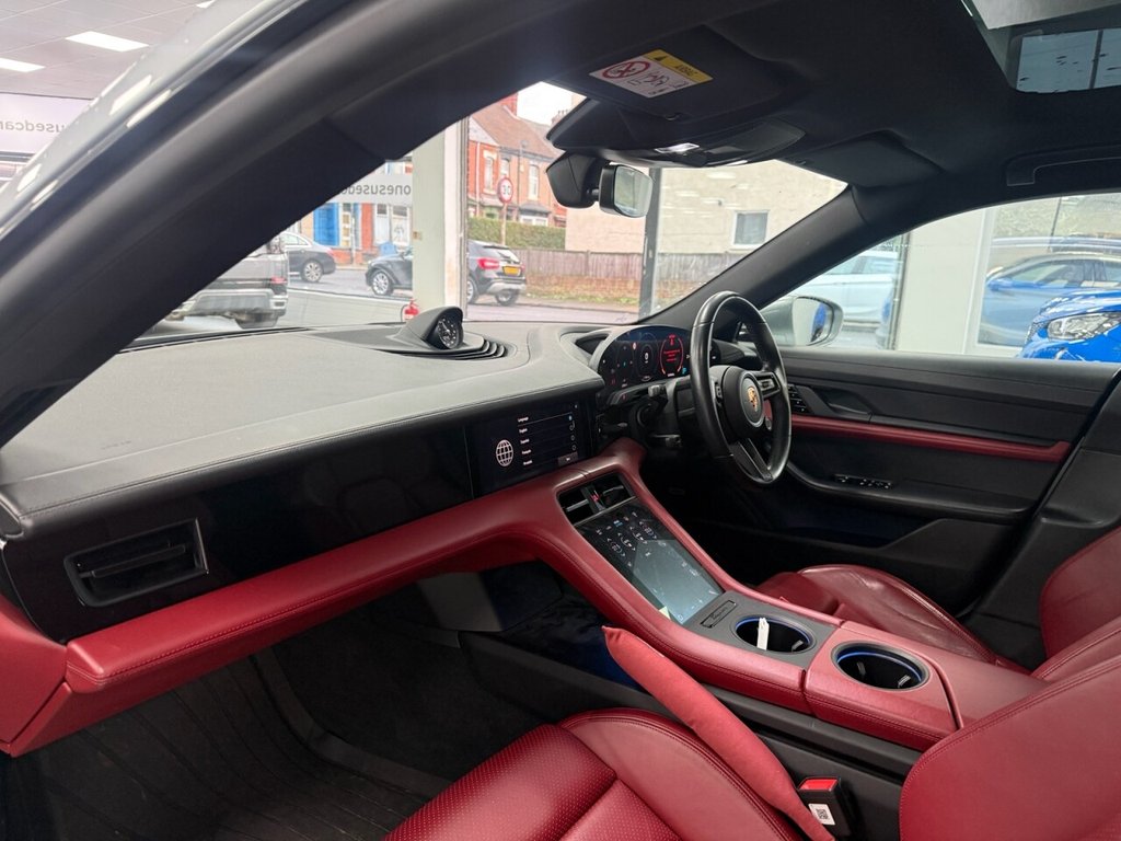 Used Porsche Taycan 2020 for sale - 77212476: Photo 16