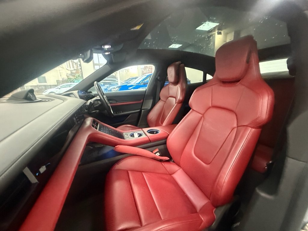 Used Porsche Taycan 2020 for sale - 77212476: Photo 18