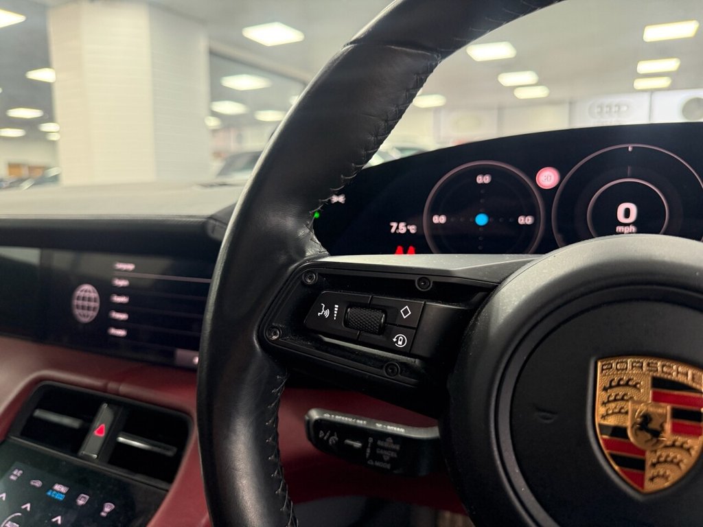 Used Porsche Taycan 2020 for sale - 77212476: Photo 33