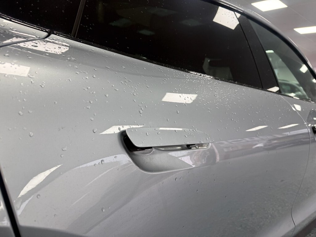 Used Porsche Taycan 2020 for sale - 77212476: Photo 4