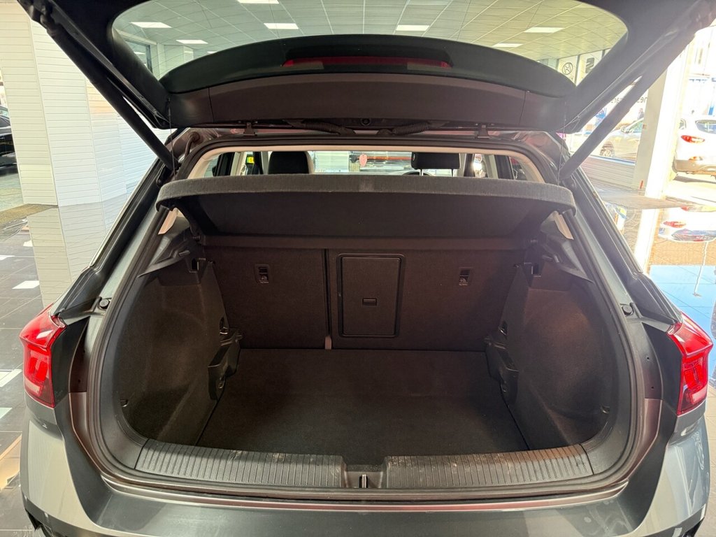 Used Volkswagen T-Roc 2019 for sale - 77937064: Photo 10