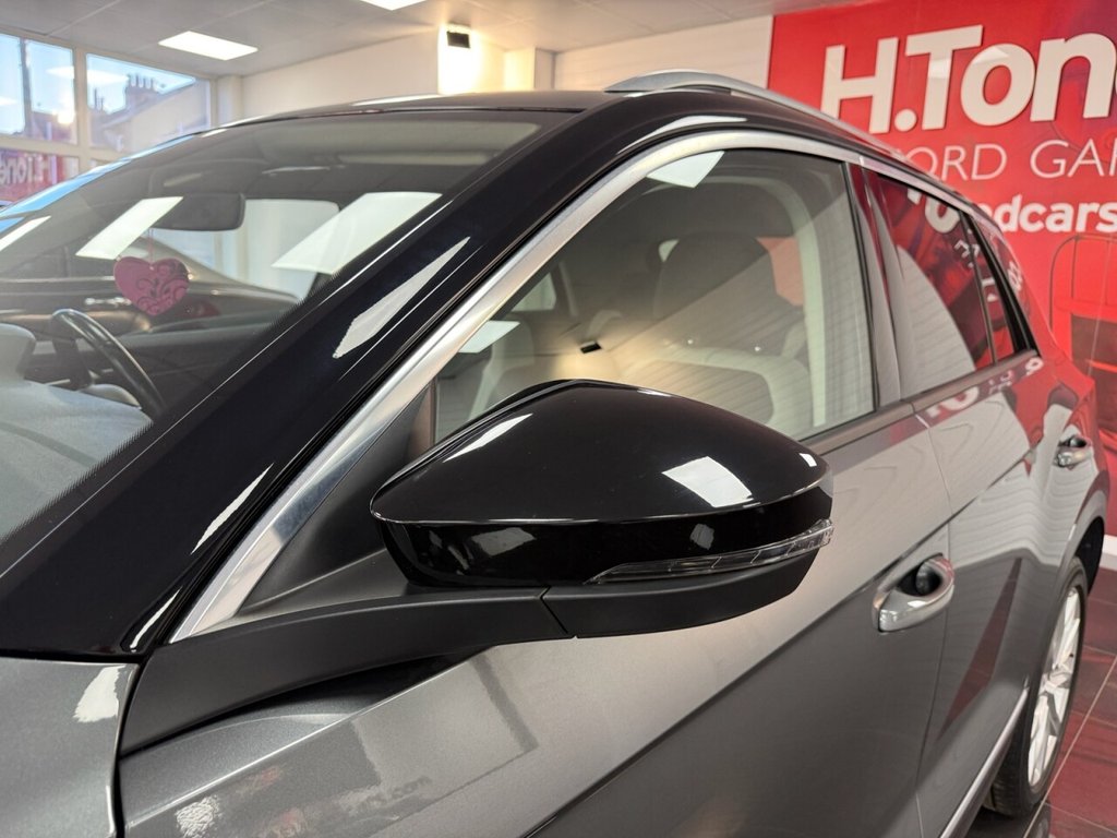 Used Volkswagen T-Roc 2019 for sale - 77937064: Photo 18