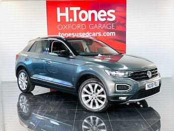 Used Volkswagen T-Roc 2019 for sale - 77937064: Photo