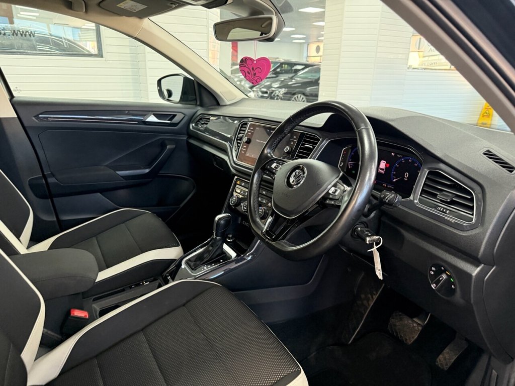 Used Volkswagen T-Roc 2019 for sale - 77937064: Photo 23