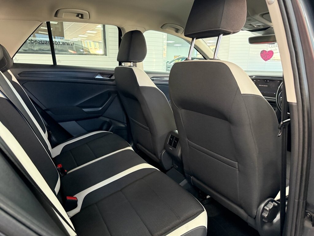 Used Volkswagen T-Roc 2019 for sale - 77937064: Photo 4