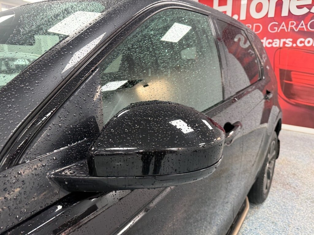 Used Land Rover Discovery Sport 2018 for sale - 76985944: Photo 20