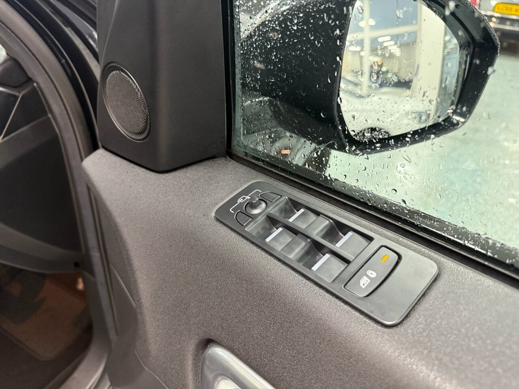 Used Land Rover Discovery Sport 2018 for sale - 76985944: Photo 29