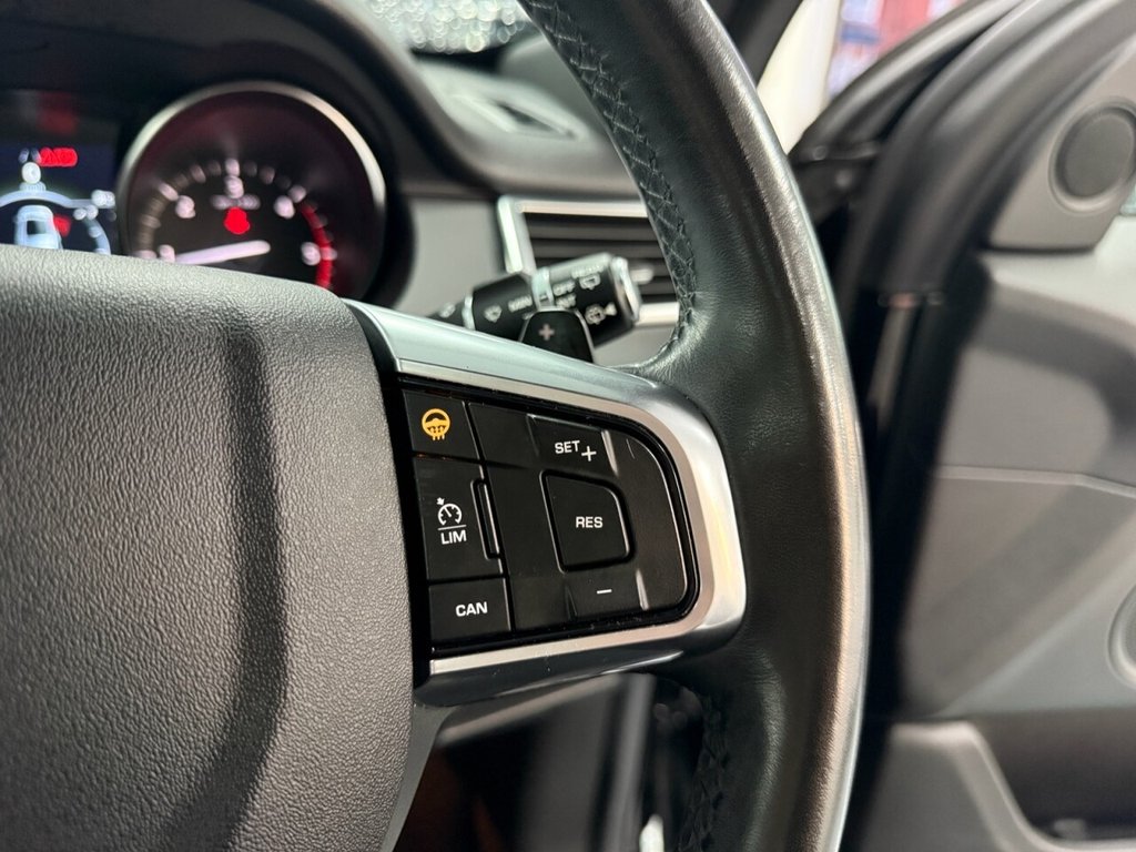 Used Land Rover Discovery Sport 2018 for sale - 76985944: Photo 33