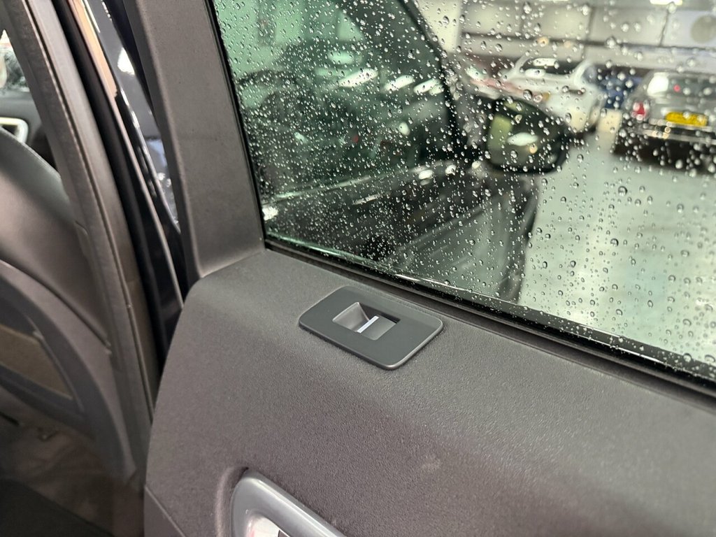 Used Land Rover Discovery Sport 2018 for sale - 76985944: Photo 6