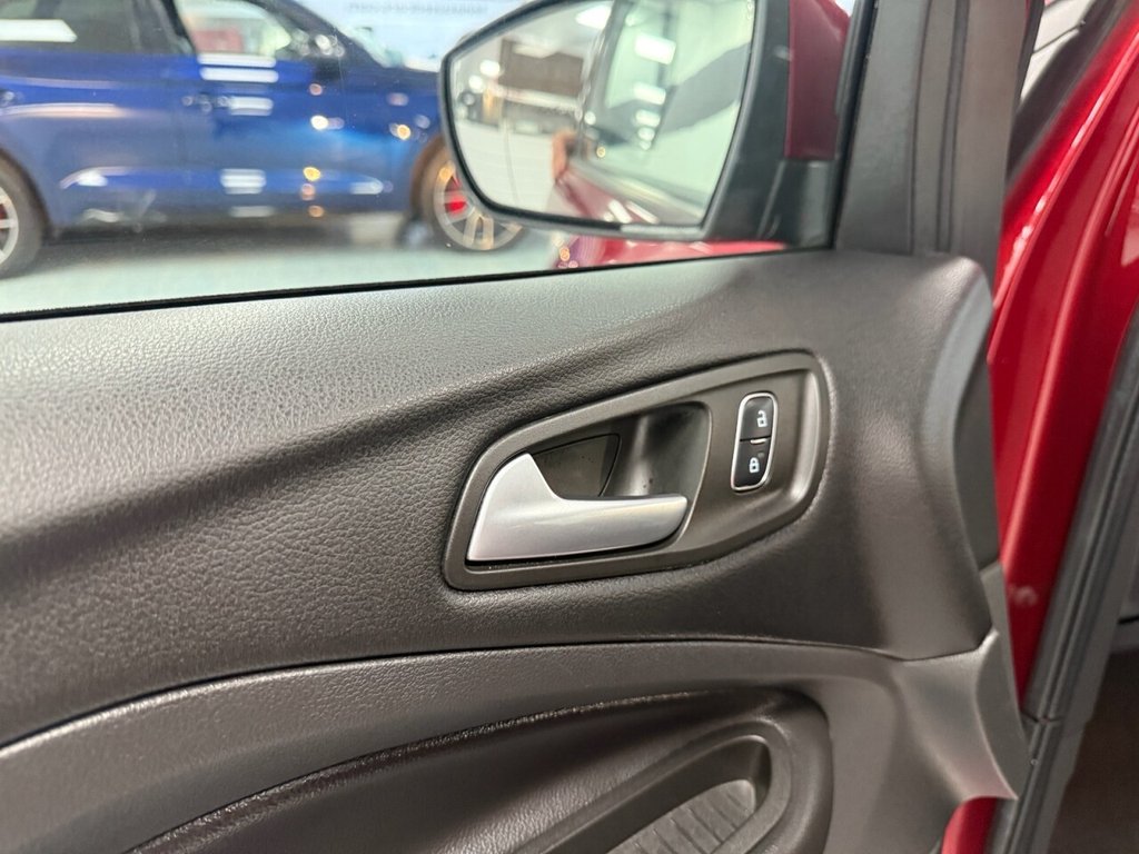 Used Ford Kuga 2017 for sale - 77370073: Photo 16