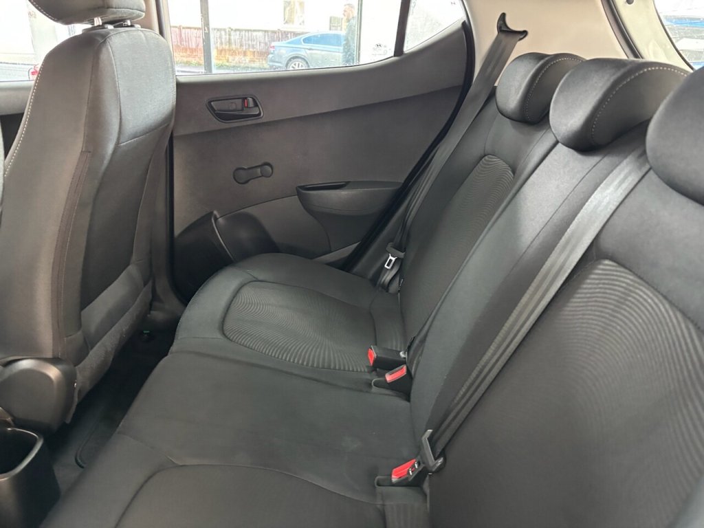 Used Hyundai i10 2018 for sale - 77263104: Photo 29