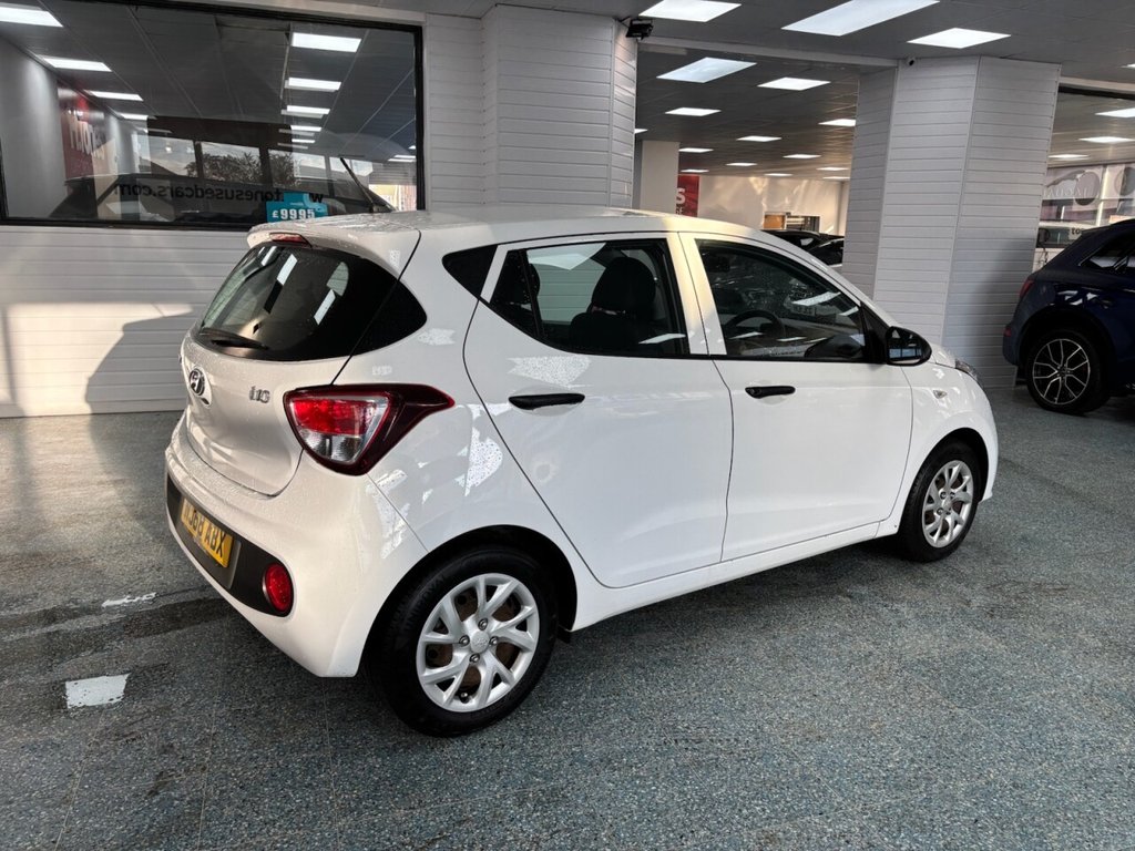 Used Hyundai i10 2018 for sale - 77263104: Photo 5