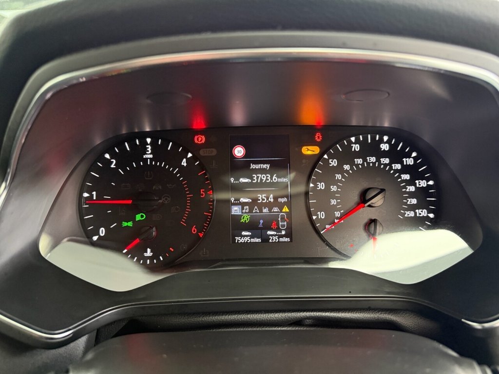 Used Renault Captur 2020 for sale - 76776706: Photo 29