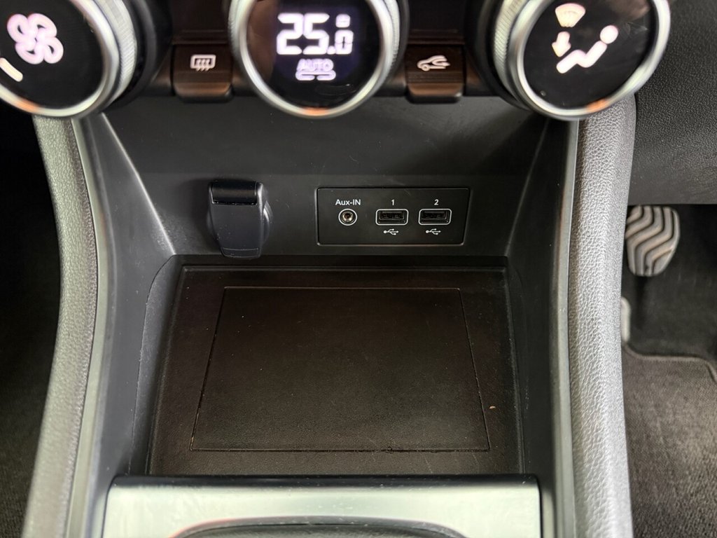 Used Renault Captur 2020 for sale - 76776706: Photo 38