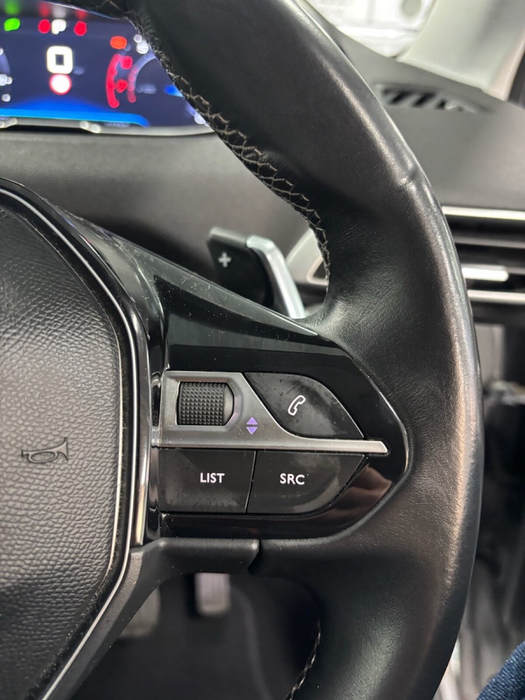 Used Peugeot 3008 2018 for sale - 77302787: Photo 40