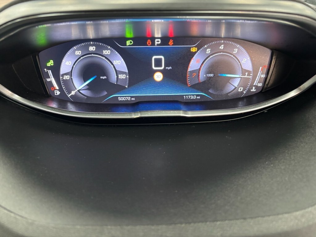 Used Peugeot 3008 2018 for sale - 77302787: Photo 41