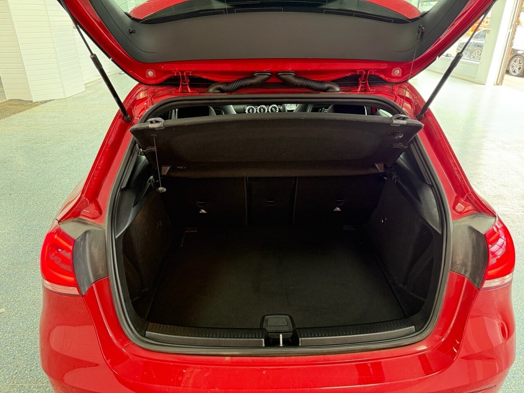 Used Mercedes-Benz A-Class 2019 for sale - 76776572: Photo 12