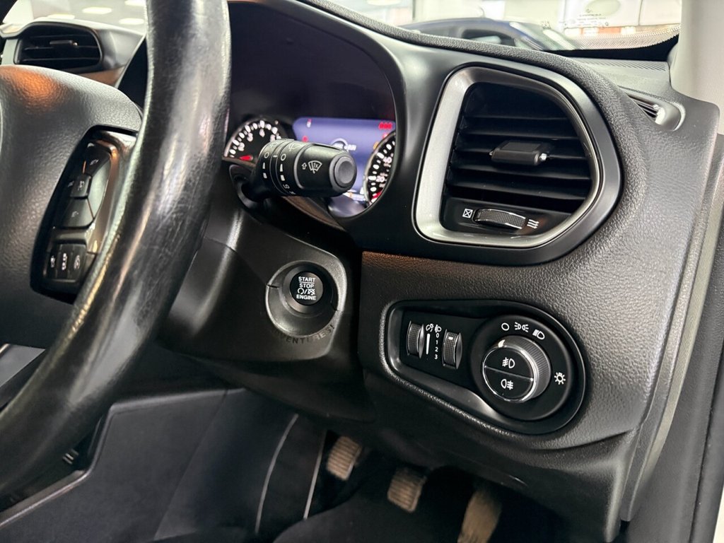 Used Jeep Renegade 2018 for sale - 77609346: Photo 23