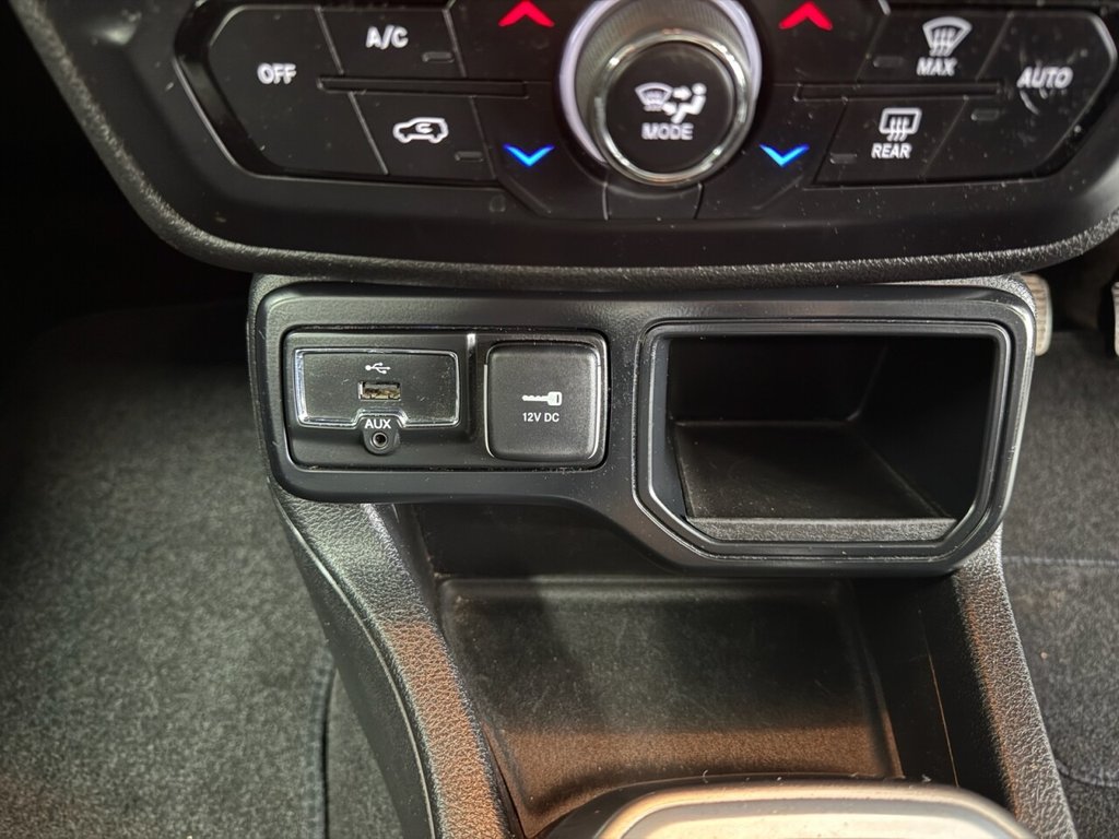 Used Jeep Renegade 2018 for sale - 77609346: Photo 35