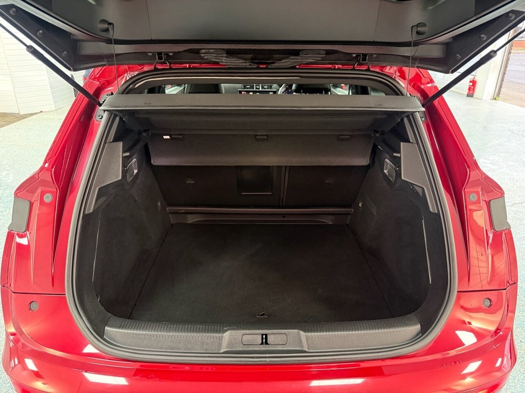 Used DS Automobiles DS 7 Crossback 2019 for sale - 77369894: Photo 10